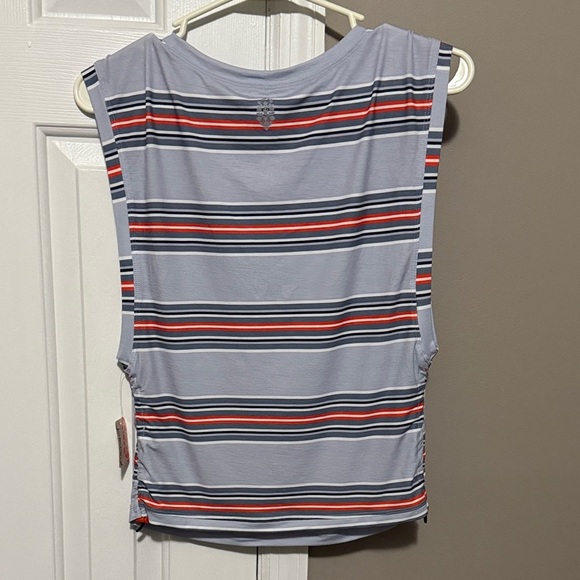 FP Movement
Sport Mode Muscle Tank NWT Size Women’s Medium - Picture 2 of 7